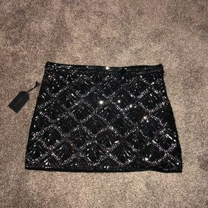 NWT Forever 21 Sequined Mini skirt 🖤 Sz S